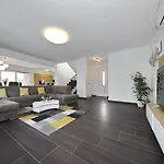 Villa A&n