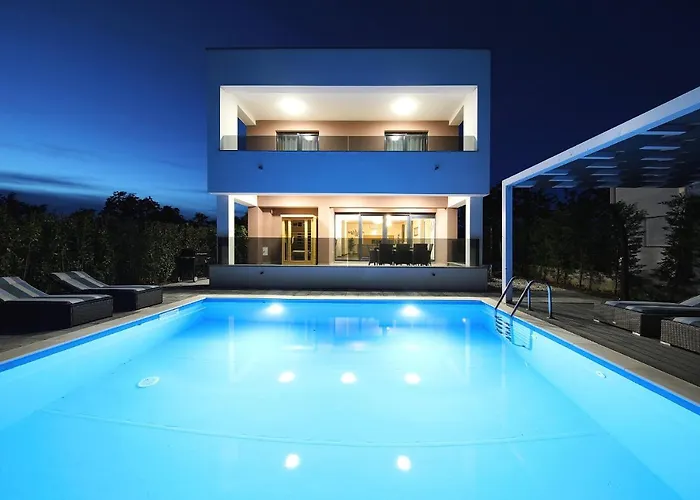 Villa A & N *