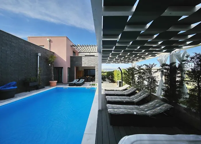 A & N Villa