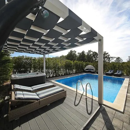 Villa A & N