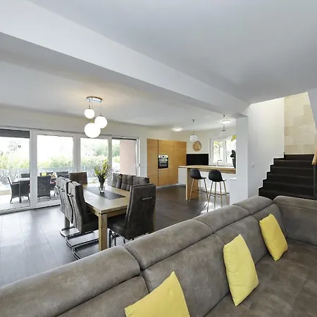 Villa A & N Zaton