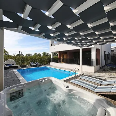 Villa A & N *