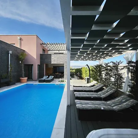 A & N Villa
